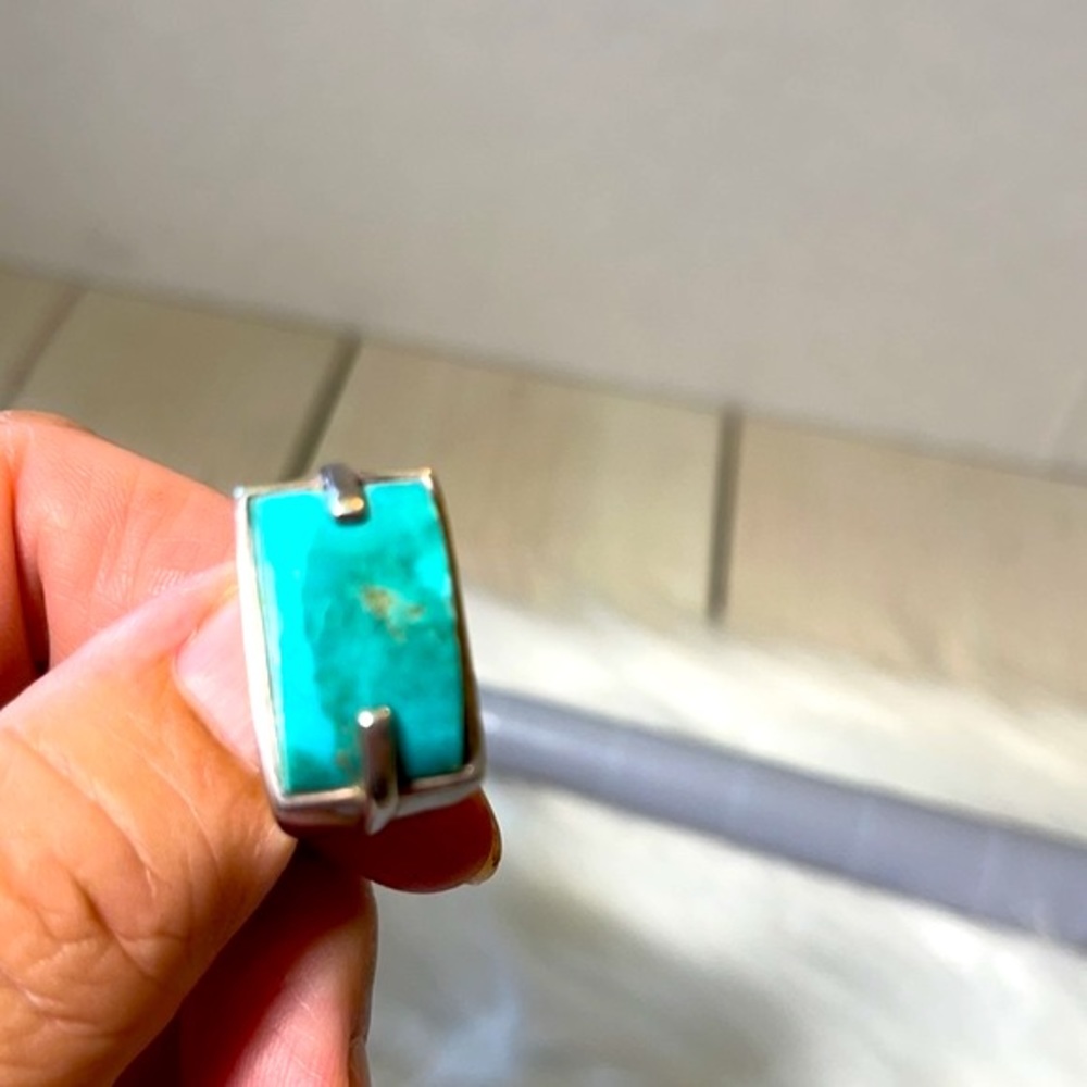 Unique style Sterling silver and turquoise ring - Picture 6 of 8